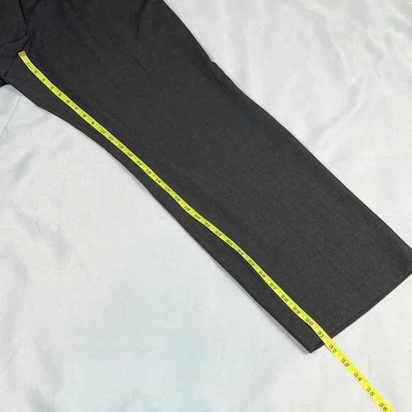Calvin Klein NWT Gray Morden Fit Pant Size 20W - Picture 12 of 13